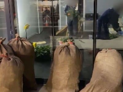 Victoria police seize 340 cannabis plants from grow house in Ravenhall